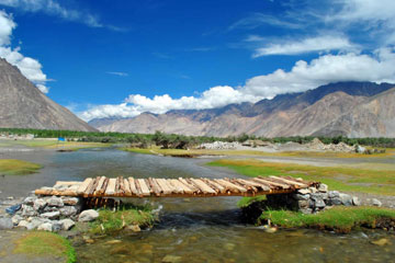 Way to Nubra Valley