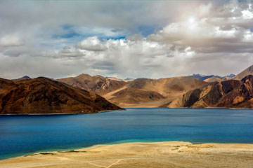 Pangong Lake in Same Day